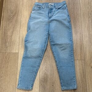 Levi High Waisted Mom Jean Light Blue Women’s Jeans
